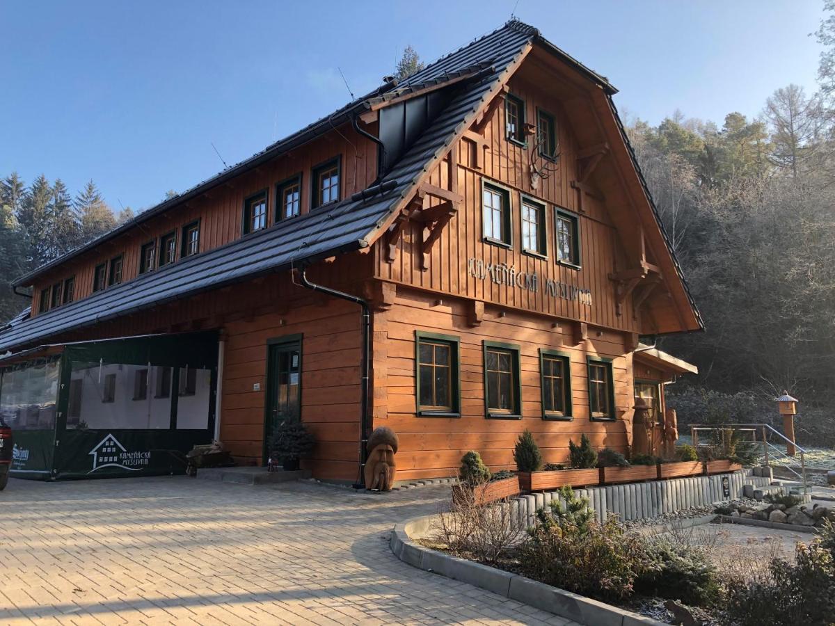 Kamenacka Myslivna Otel Moravany  Dış mekan fotoğraf