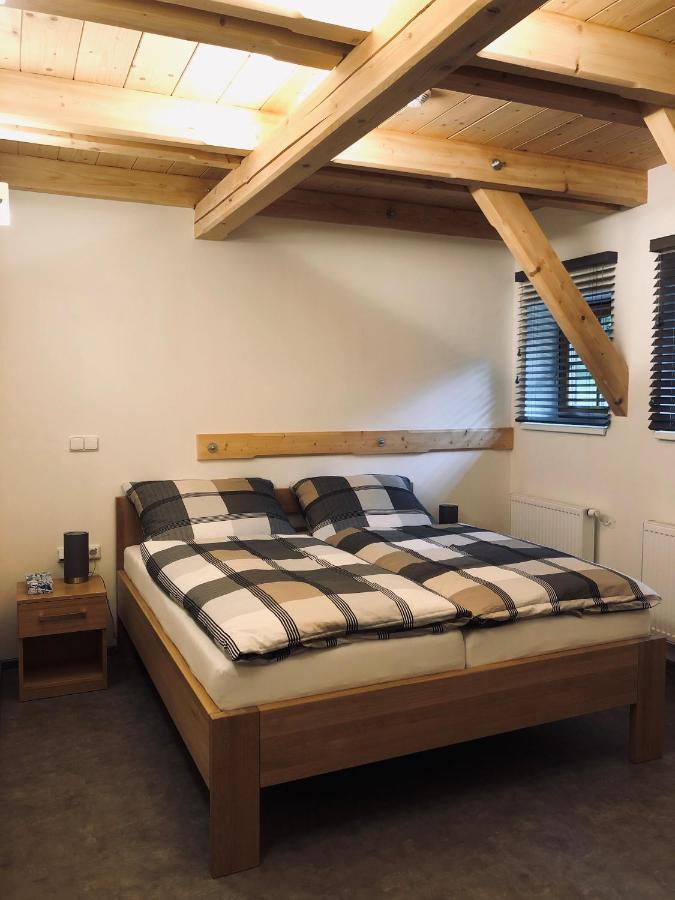Kamenacka Myslivna Otel Moravany  Dış mekan fotoğraf