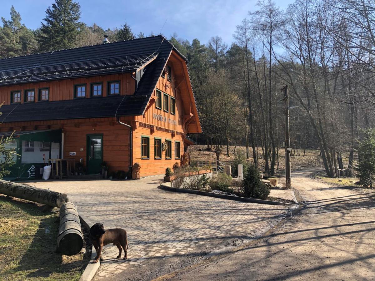 Kamenacka Myslivna Otel Moravany  Dış mekan fotoğraf